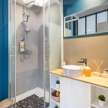 Super Chazelles - Metro - Hopitaux Lyon Sud Apartment Saint-Genis-Laval Exterior photo