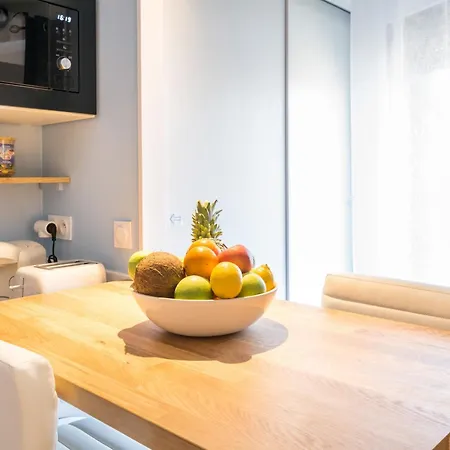 Super Chazelles - Metro - Hopitaux Lyon Sud Apartment Saint-Genis-Laval Exterior photo