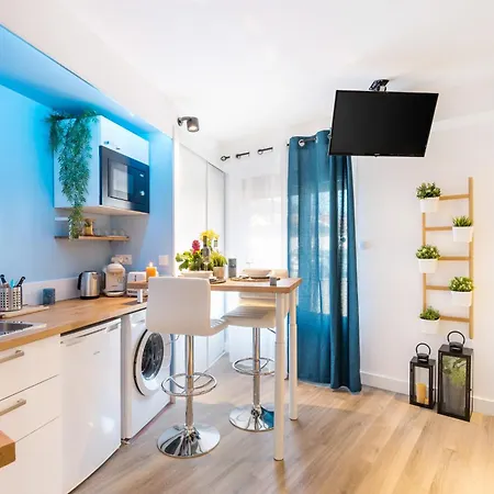 Super Chazelles - Metro - Hopitaux Lyon Sud Apartment Saint-Genis-Laval Exterior photo